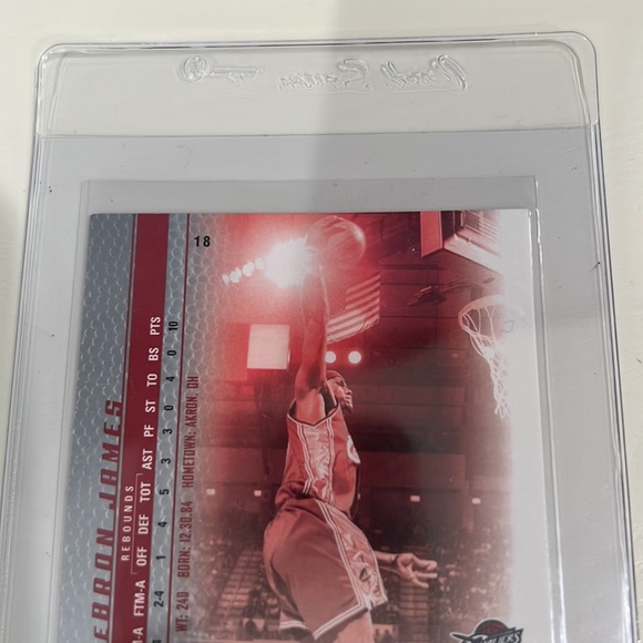 Lebron James - 2004 Upper Deck Phenomenal Beginning - Picture 4 of 6